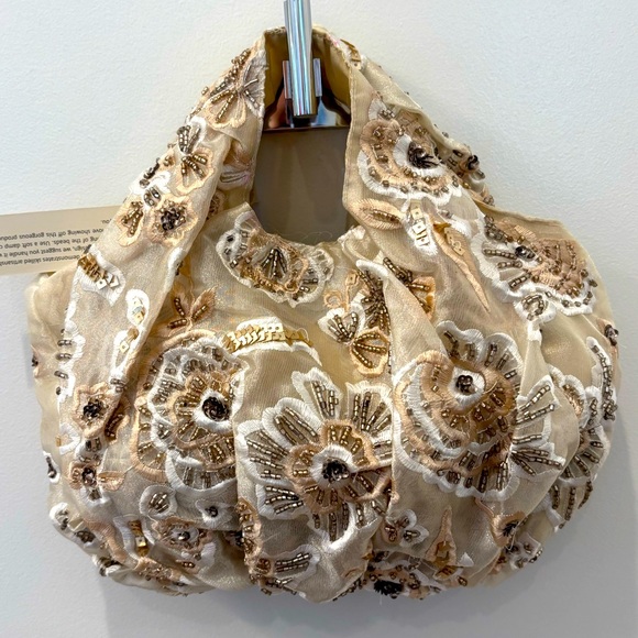 NWT Elegant Beaded chiffon Floral evening bag